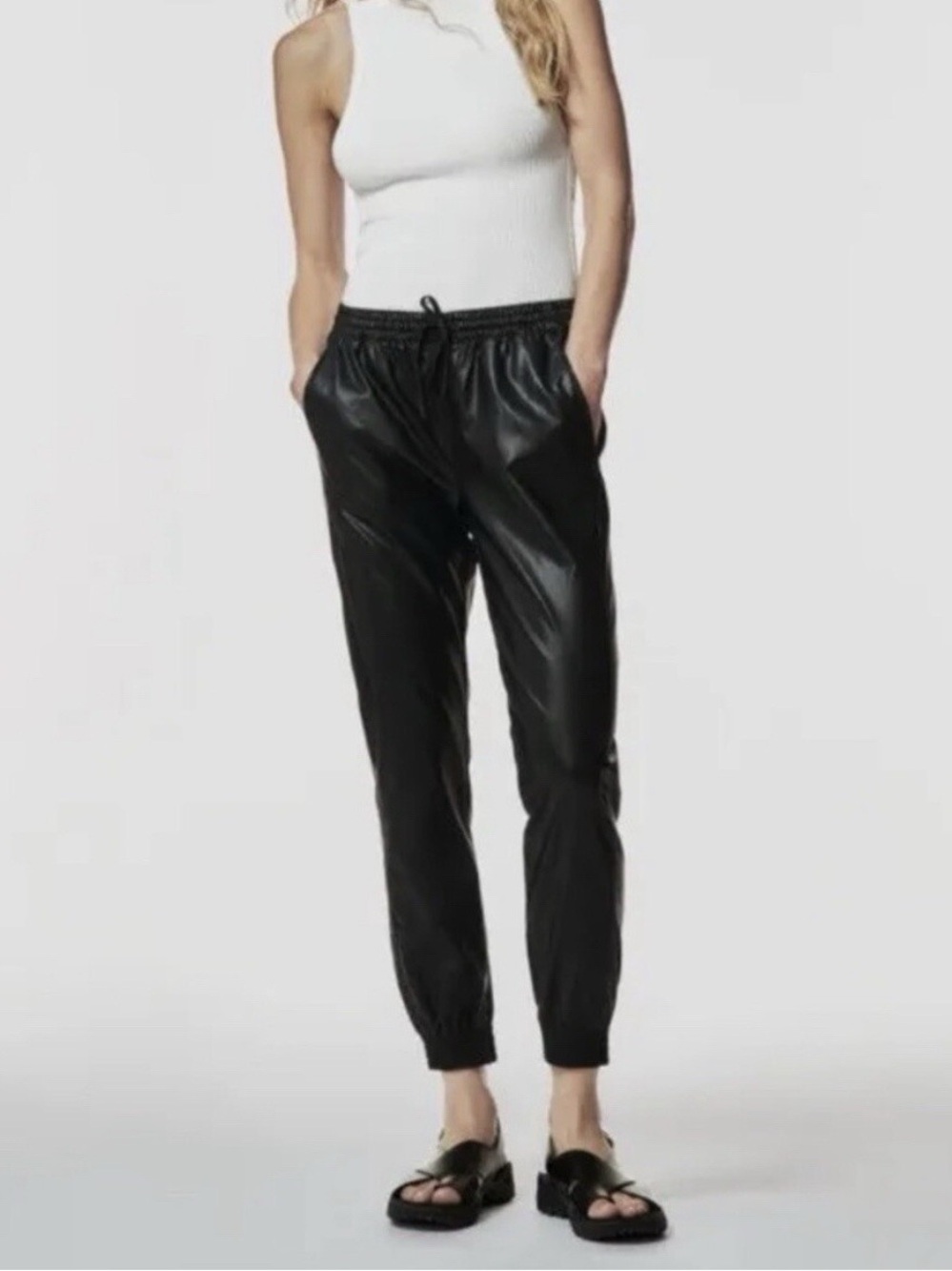 🆕 THE RESET R LABEL Vegan Black Leather Jogger Soft Pants Size M